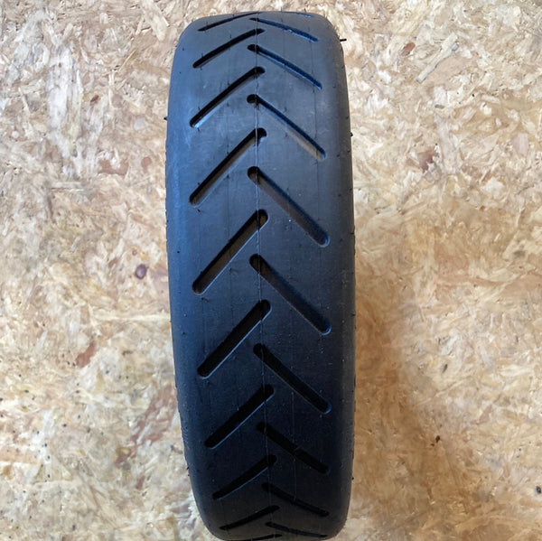 Tyre, 8.5 x 2.0 (requires tube)